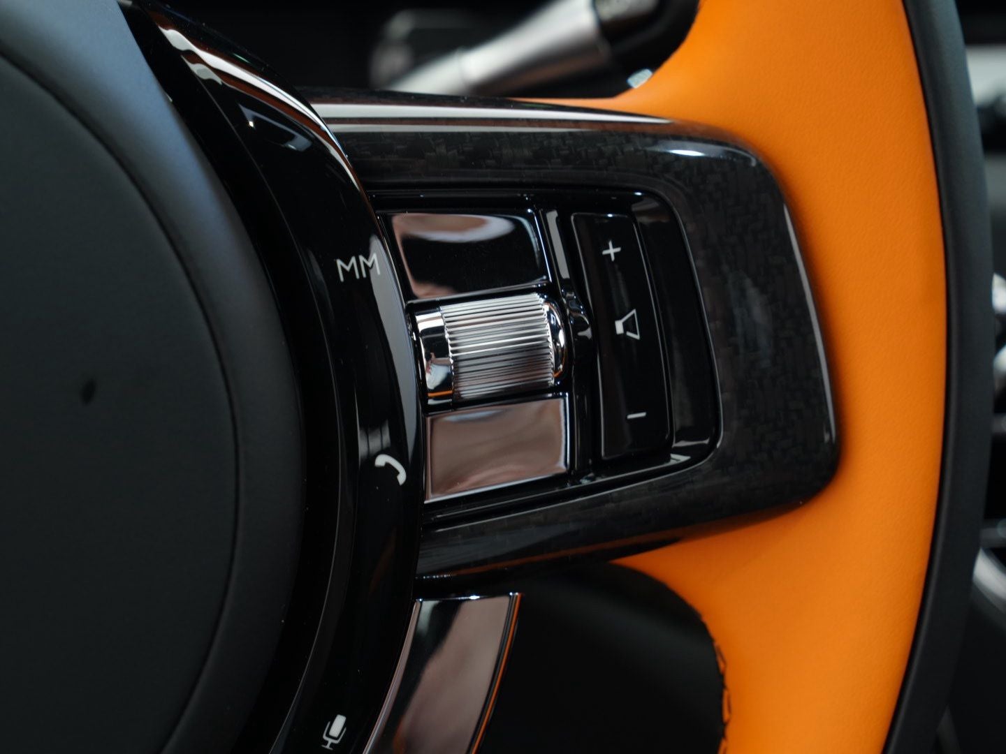 2027 Rolls-Royce Black Badge Cullinan 