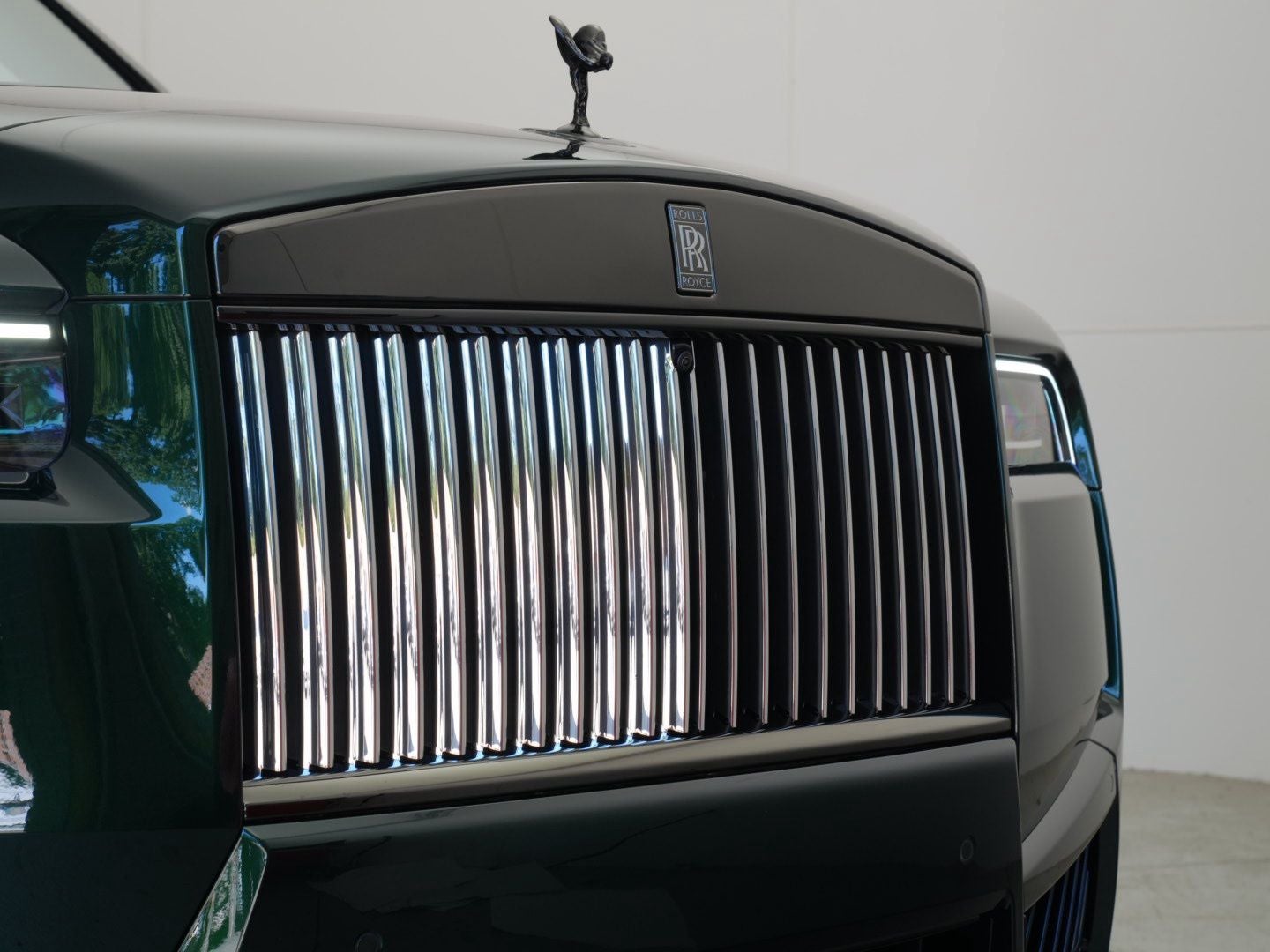 2027 Rolls-Royce Black Badge Cullinan 