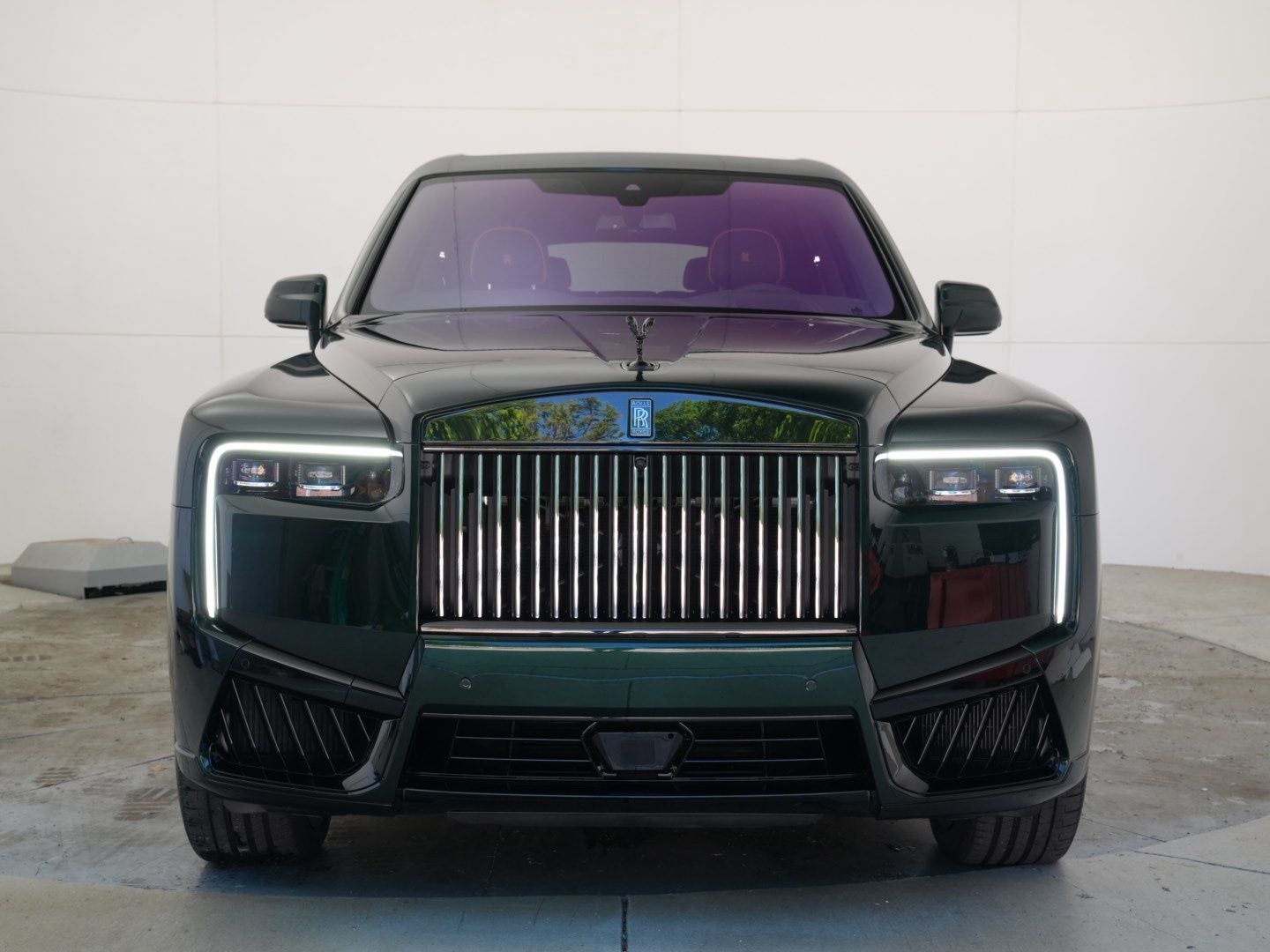 2027 Rolls-Royce Black Badge Cullinan 
