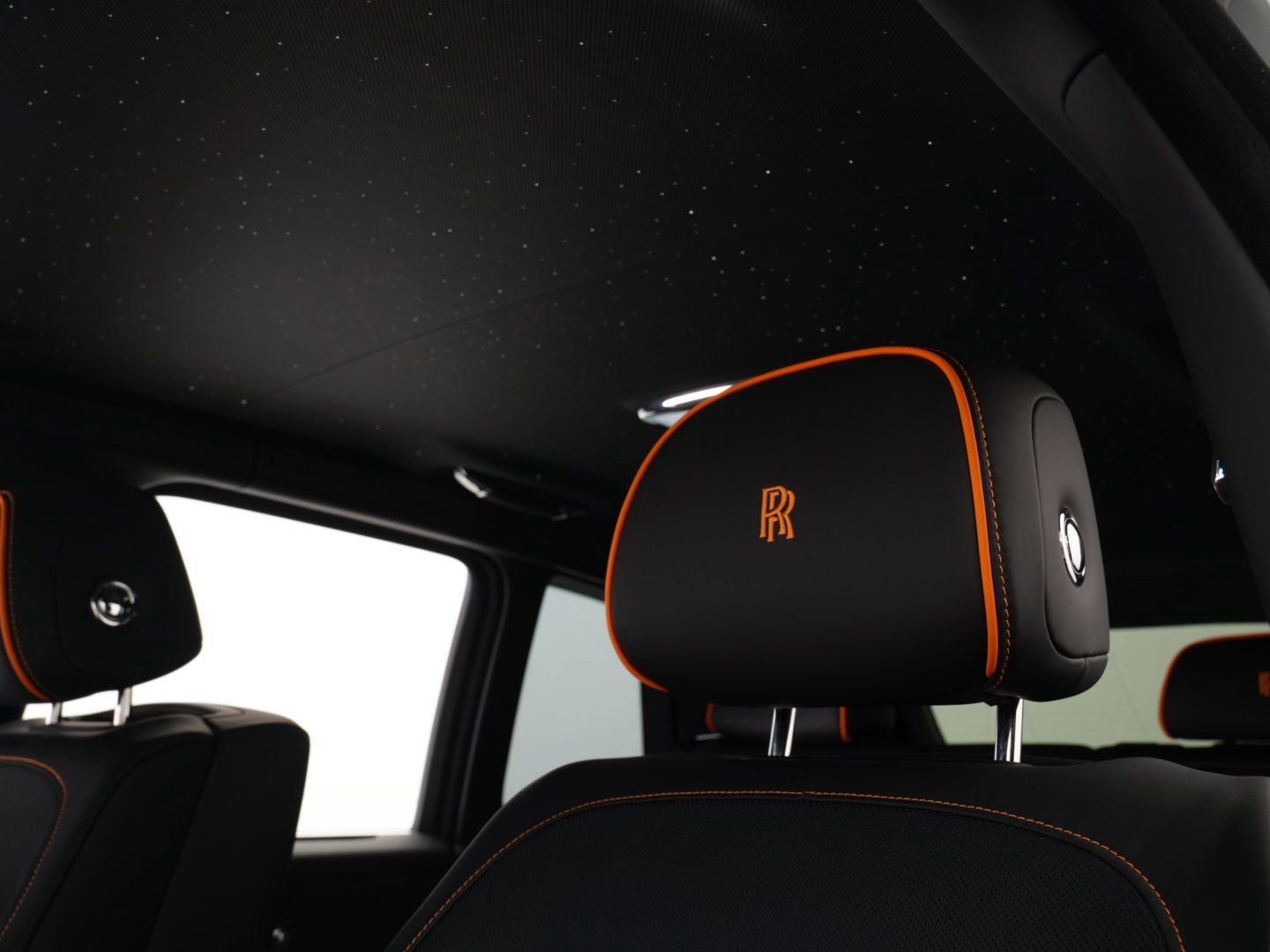 2027 Rolls-Royce Black Badge Cullinan 