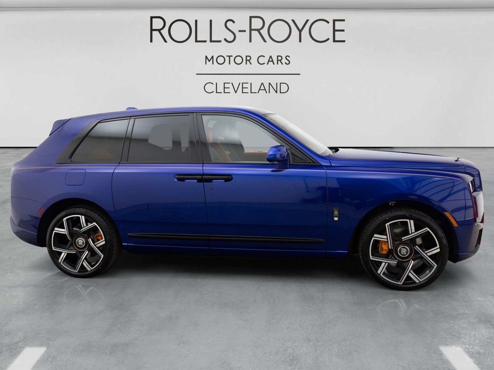 2027 Rolls-Royce Cullinan Black Badge