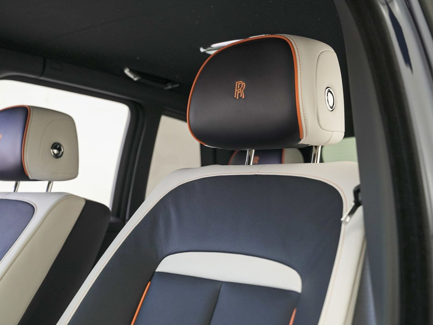 2026 Rolls-Royce Black Badge Cullinan Black Badge