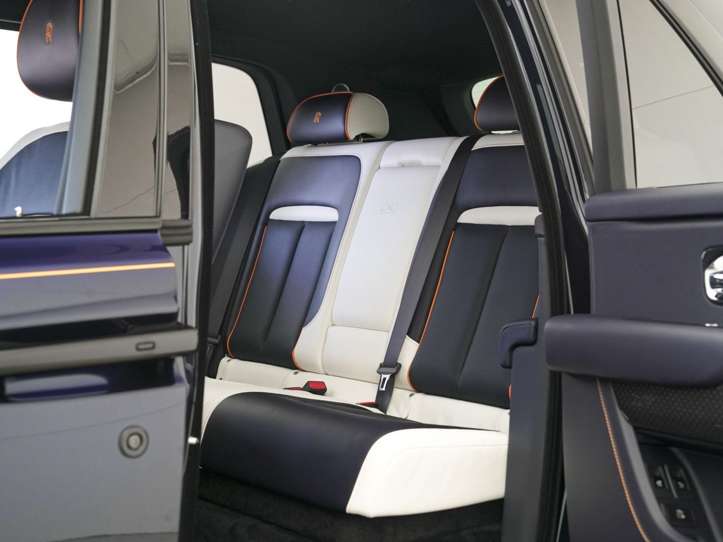 2026 Rolls-Royce Black Badge Cullinan Black Badge