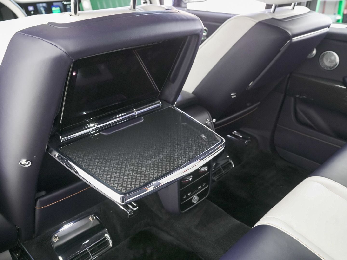 2026 Rolls-Royce Black Badge Cullinan Black Badge