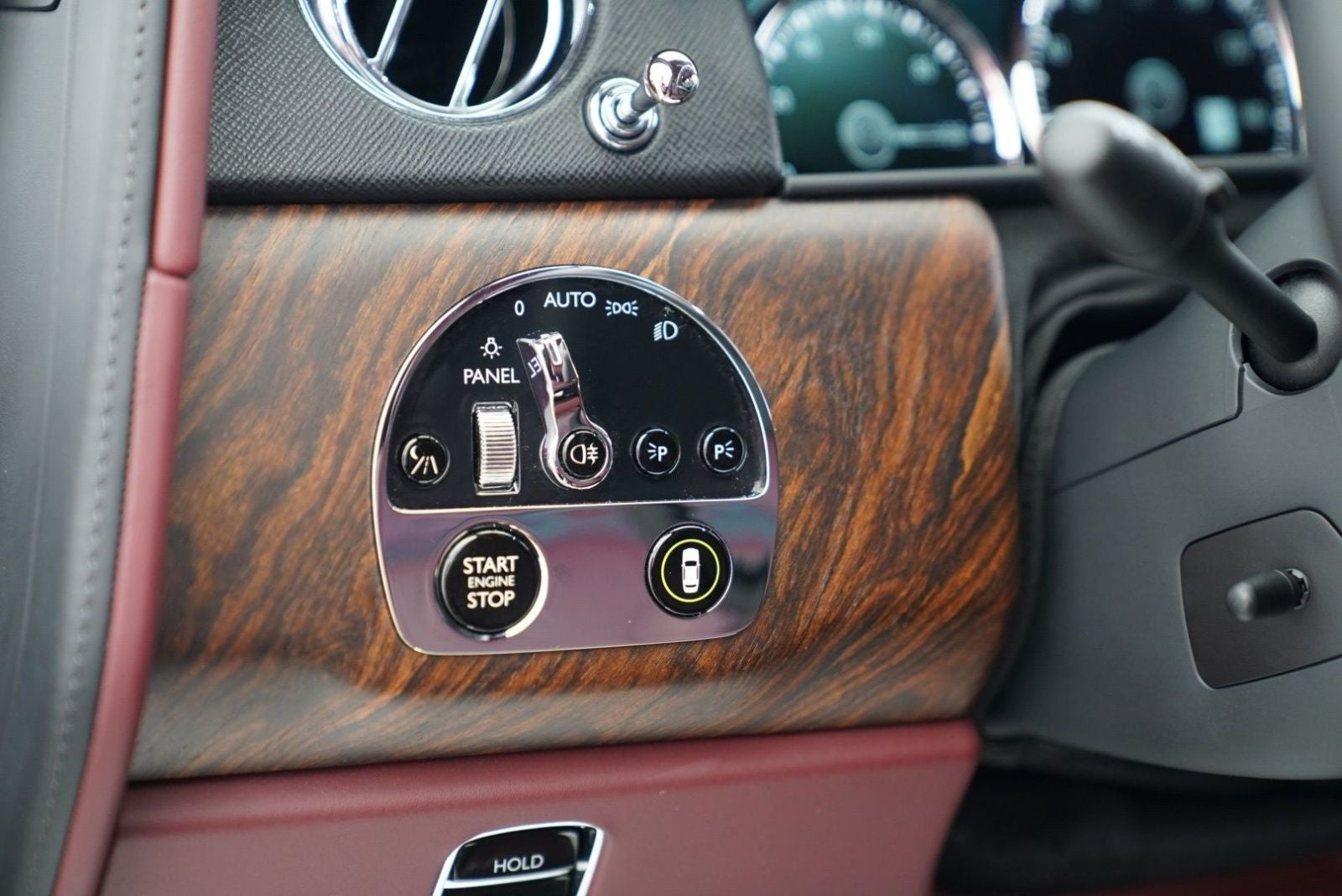 2020 Rolls-Royce Cullinan Base