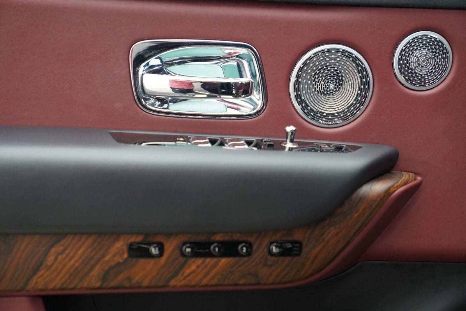 2020 Rolls-Royce Cullinan Base