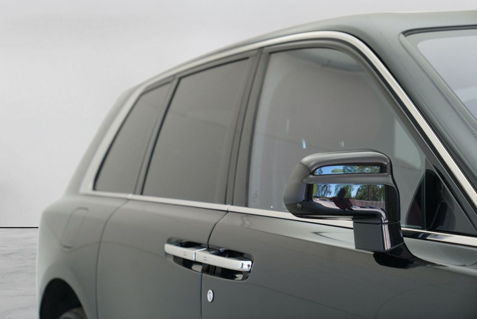 2020 Rolls-Royce Cullinan Base