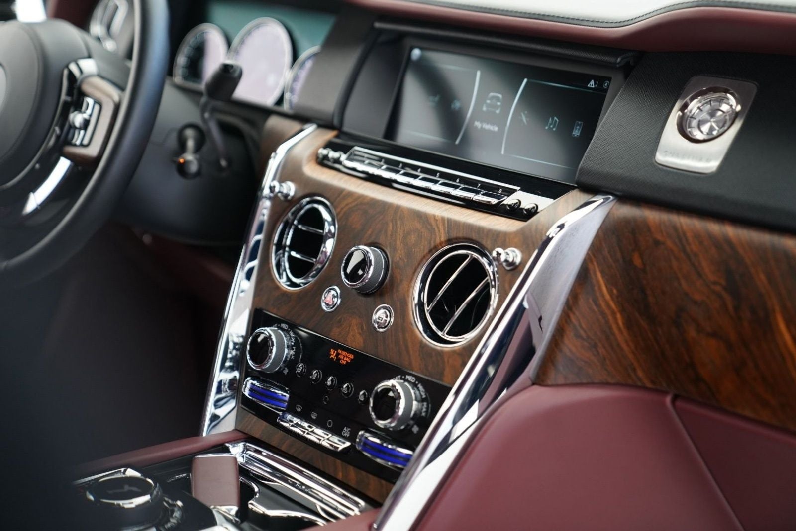 2020 Rolls-Royce Cullinan Base