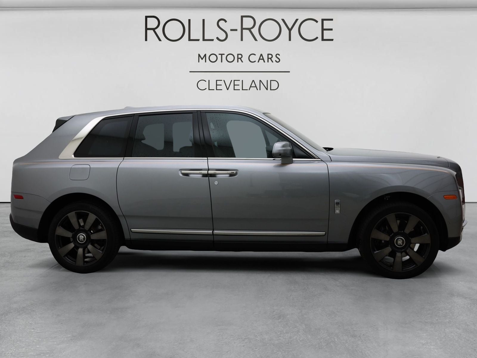 2023 Rolls-Royce Cullinan 