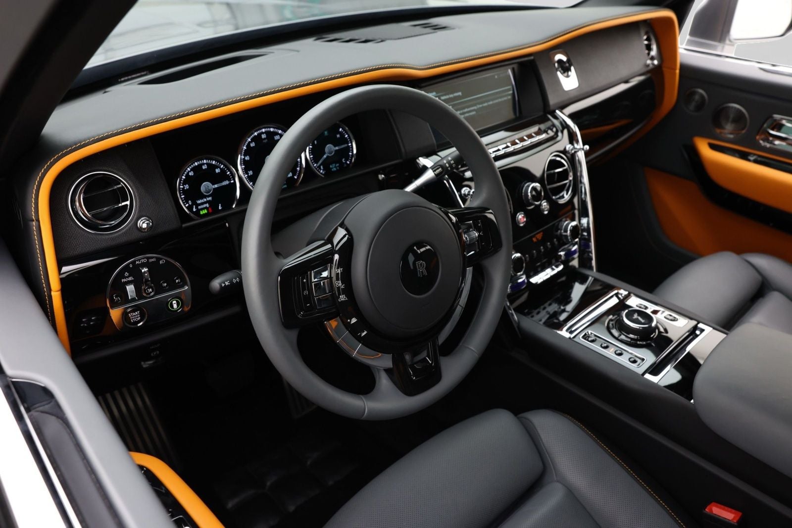 2023 Rolls-Royce Cullinan 