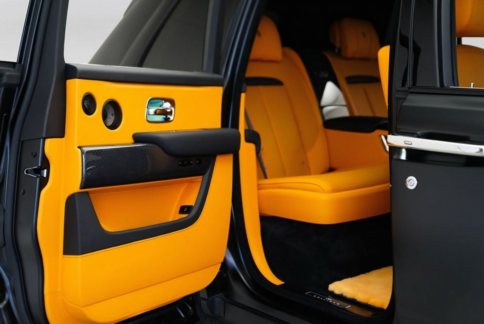 2024 Rolls-Royce Cullinan Black Badge
