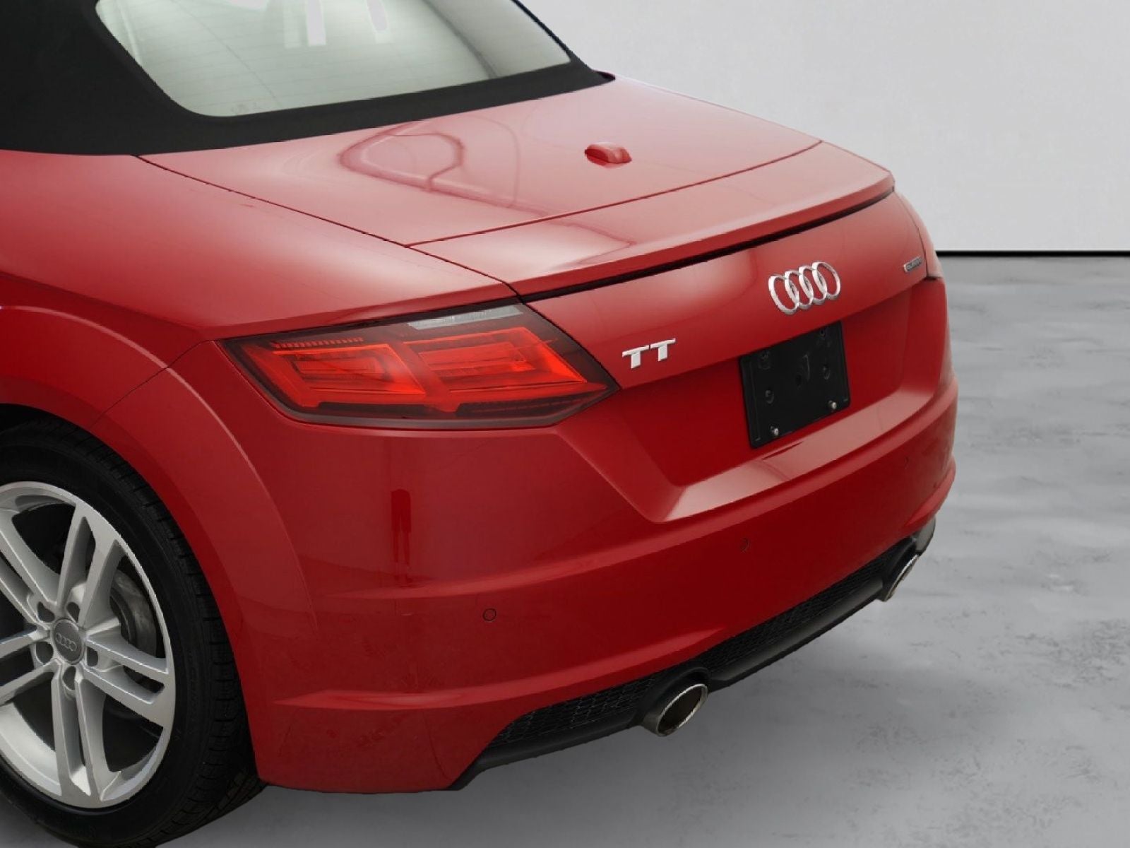 2022 Audi TT 2.0T Roadster quattro