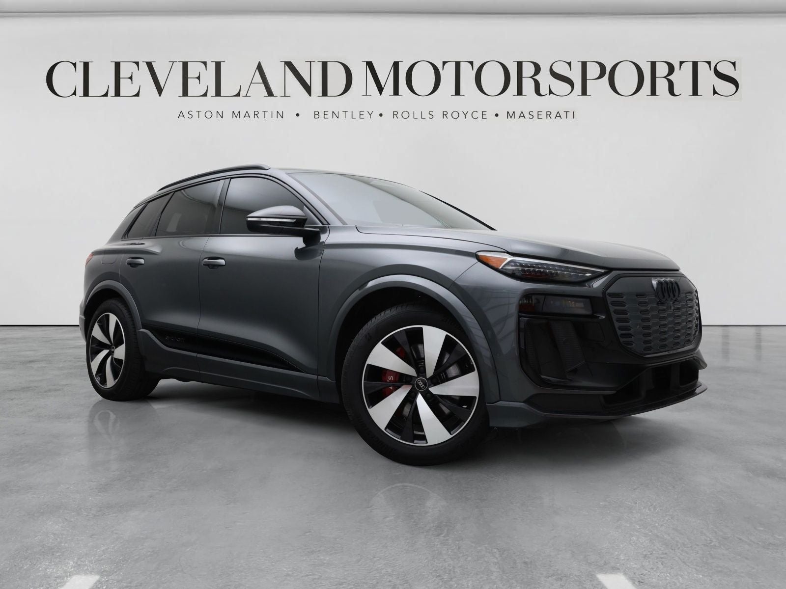 2025 Audi SQ6 e-tron Prestige quattro