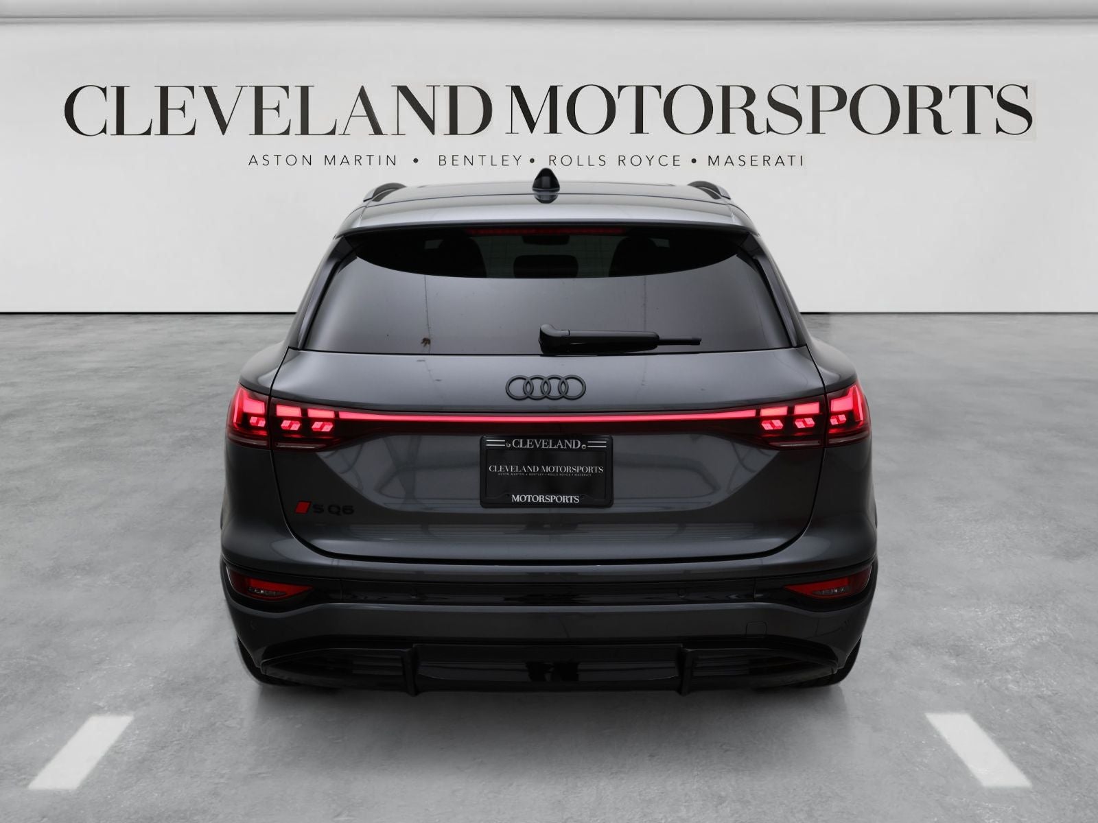 2025 Audi SQ6 e-tron Prestige quattro