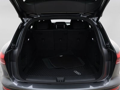 2025 Audi SQ6 e-tron Prestige quattro