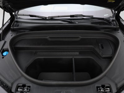 2025 Audi SQ6 e-tron Prestige quattro