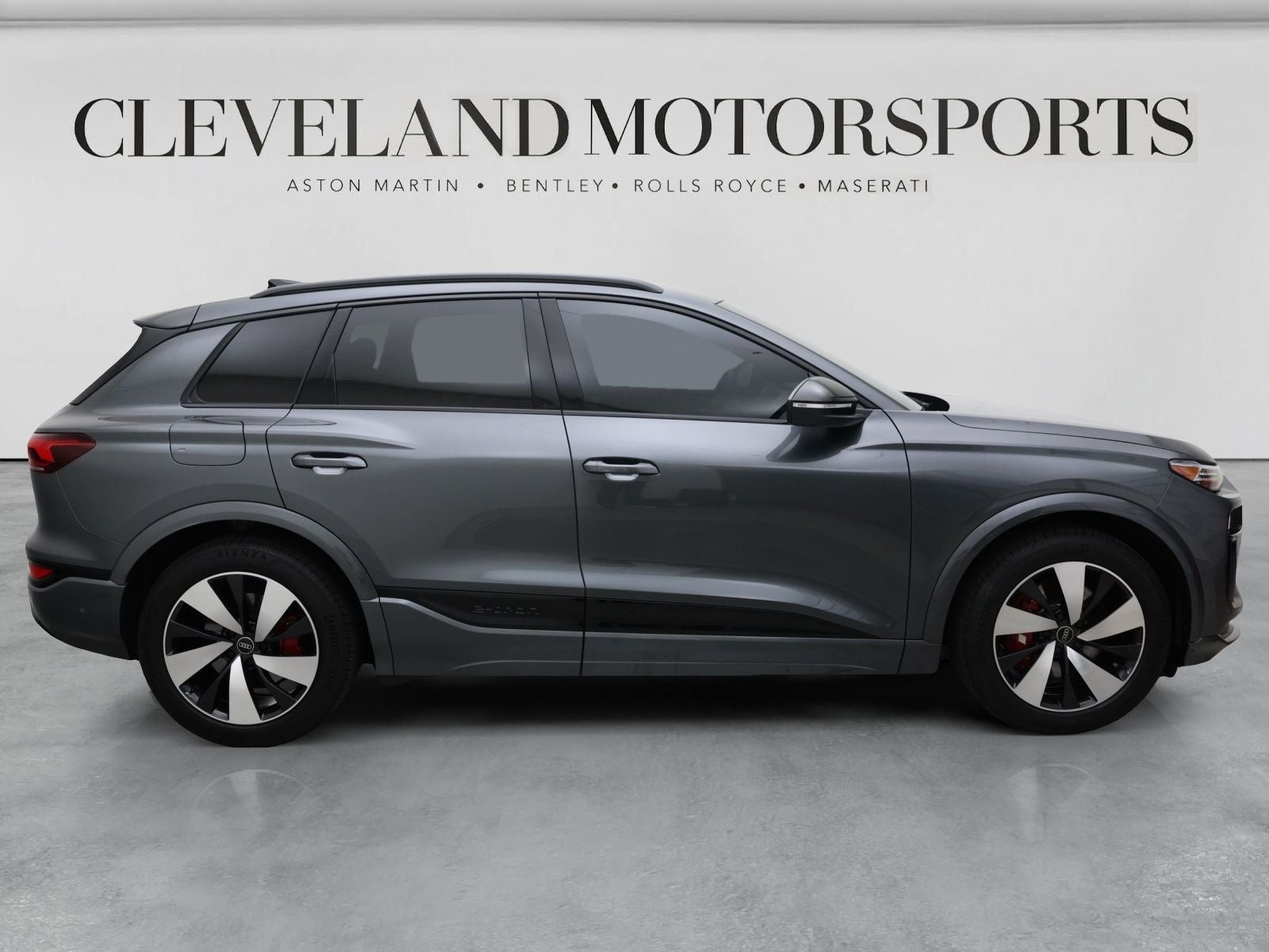 2025 Audi SQ6 e-tron Prestige quattro