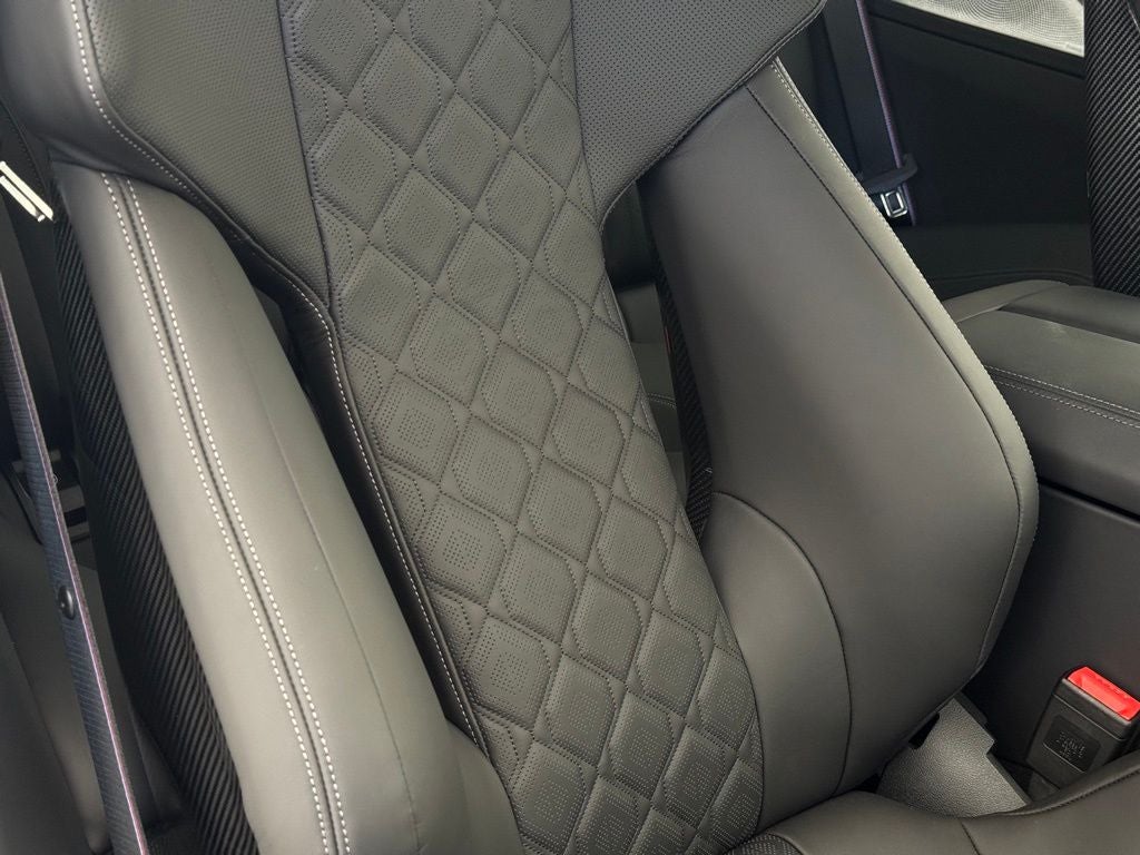 2025 BMW M8 Competition