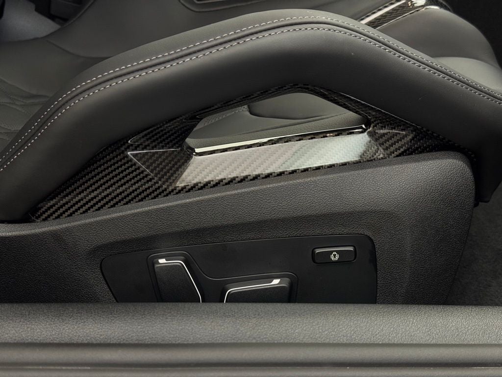 2025 BMW M8 Competition