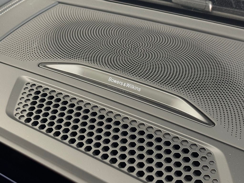 2025 BMW M8 Competition