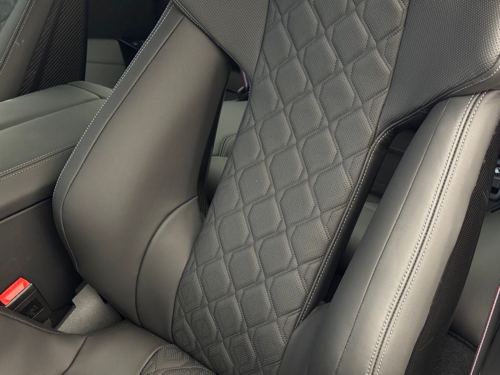 2025 BMW M8 Competition