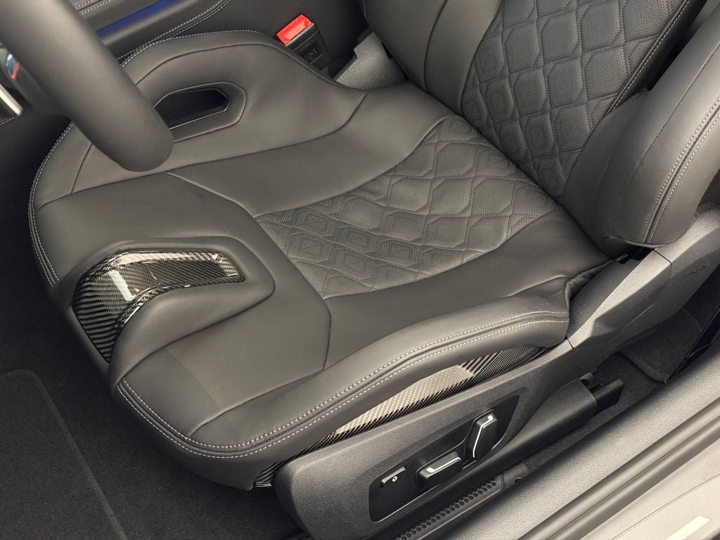 2025 BMW M8 Competition