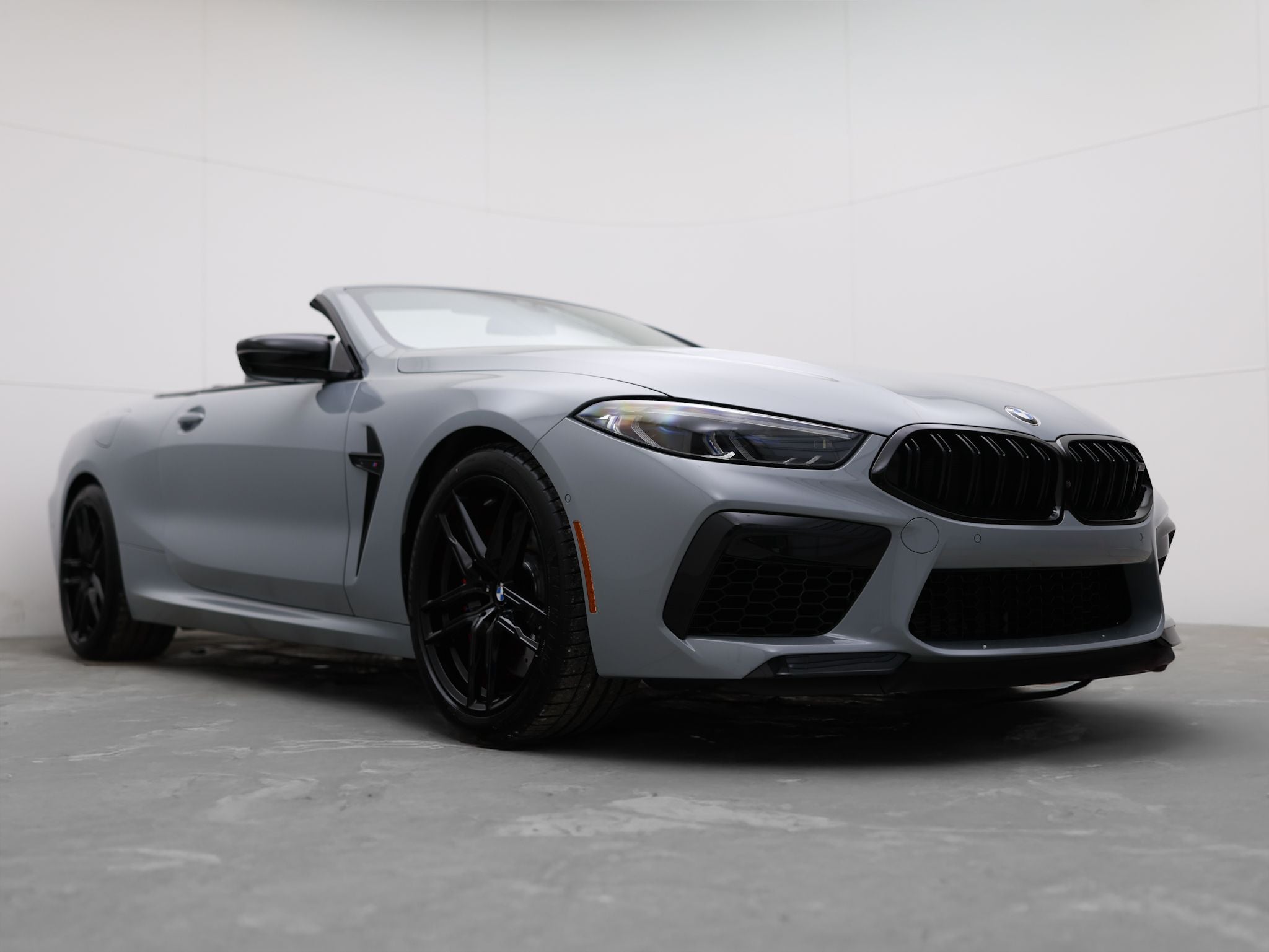 2025 BMW M8 Competition