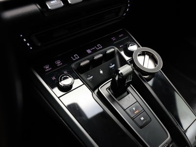 2020 Porsche 911 Carrera