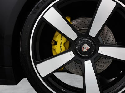 2020 Porsche 911 Carrera
