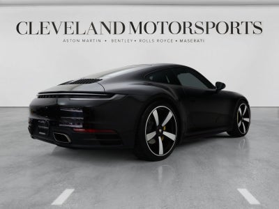 2020 Porsche 911 Carrera