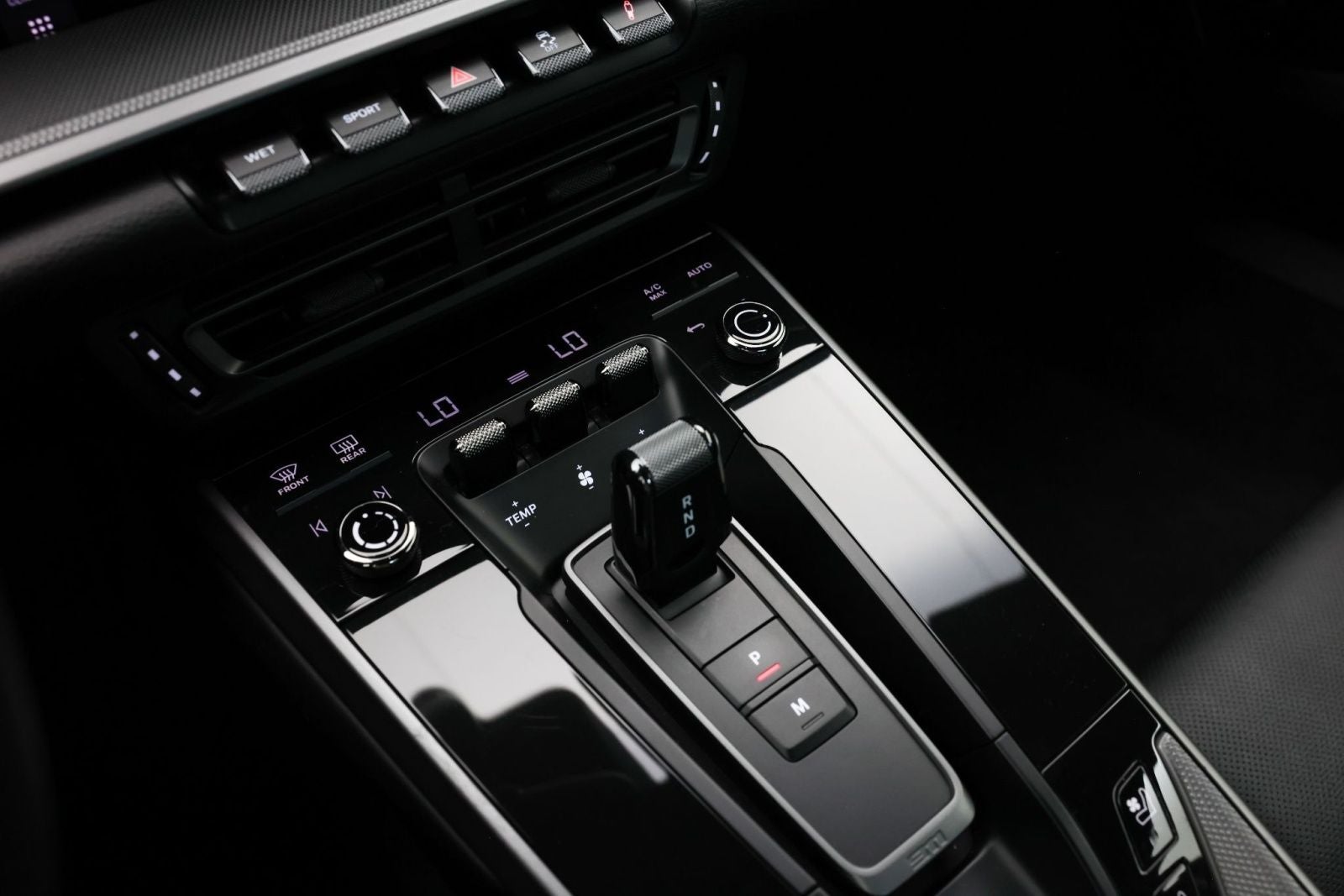 2021 Porsche 911 Carrera