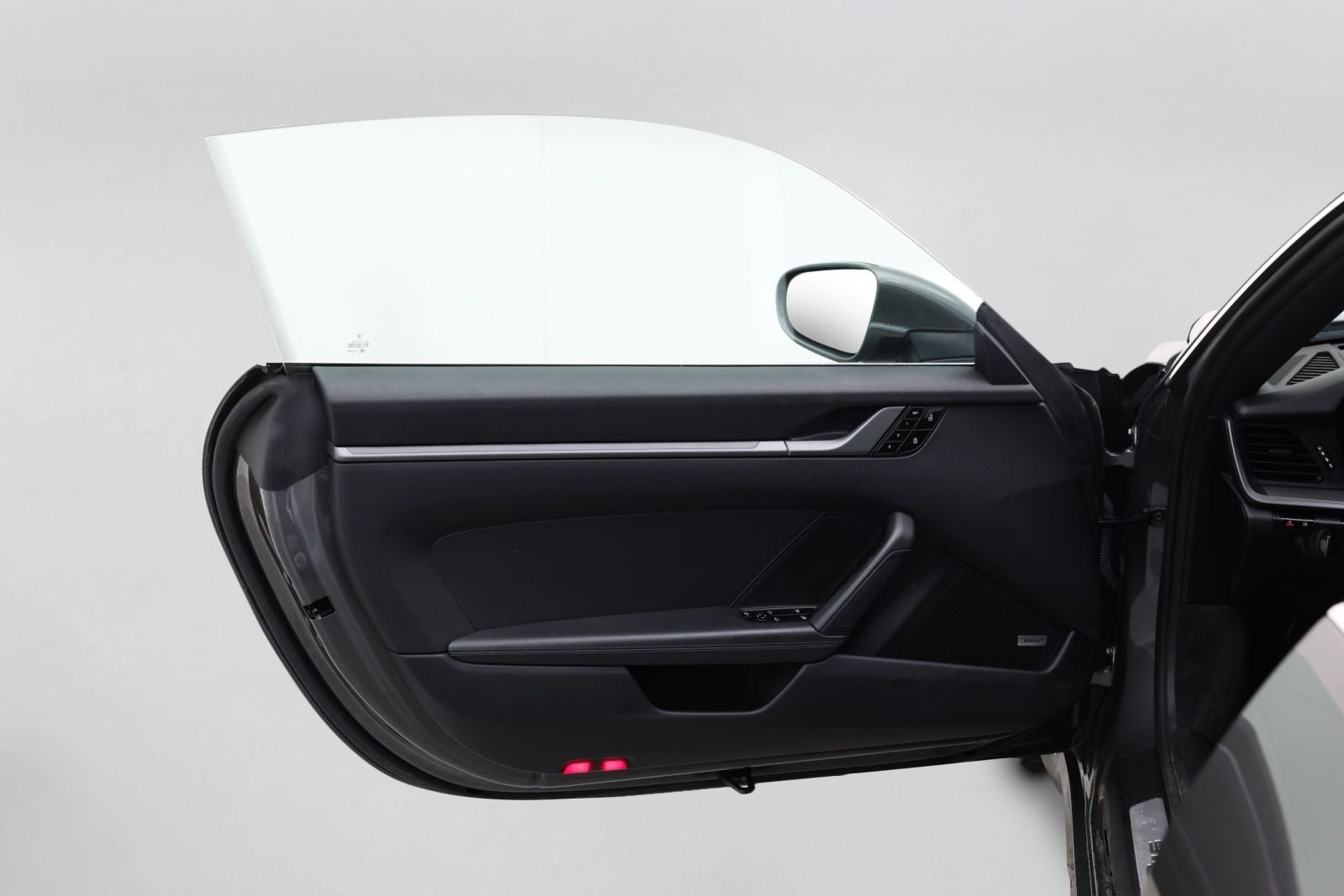 2021 Porsche 911 Carrera