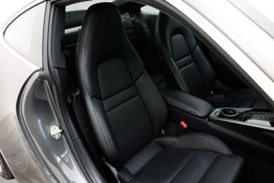 2021 Porsche 911 Carrera