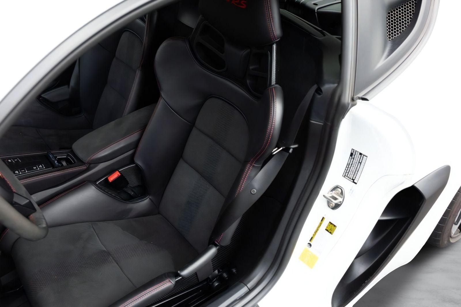 2023 Porsche 718 Cayman GT4 RS