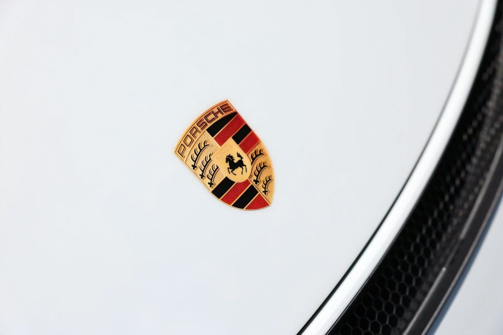 2023 Porsche 718 Cayman GT4 RS