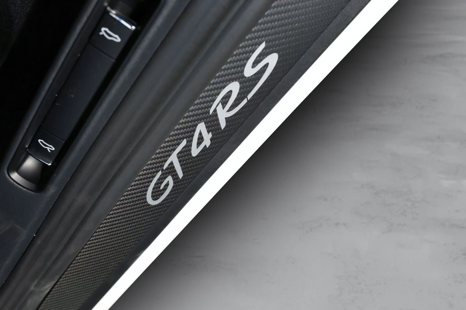2023 Porsche 718 Cayman GT4 RS
