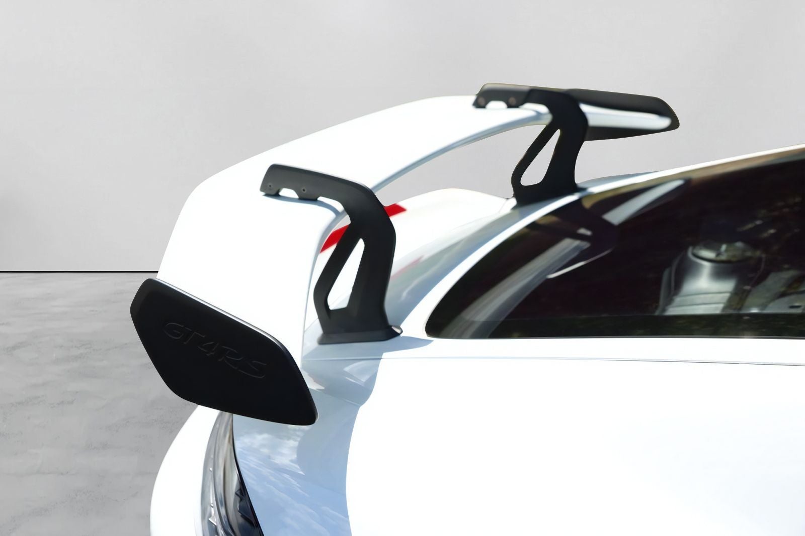 2023 Porsche 718 Cayman GT4 RS
