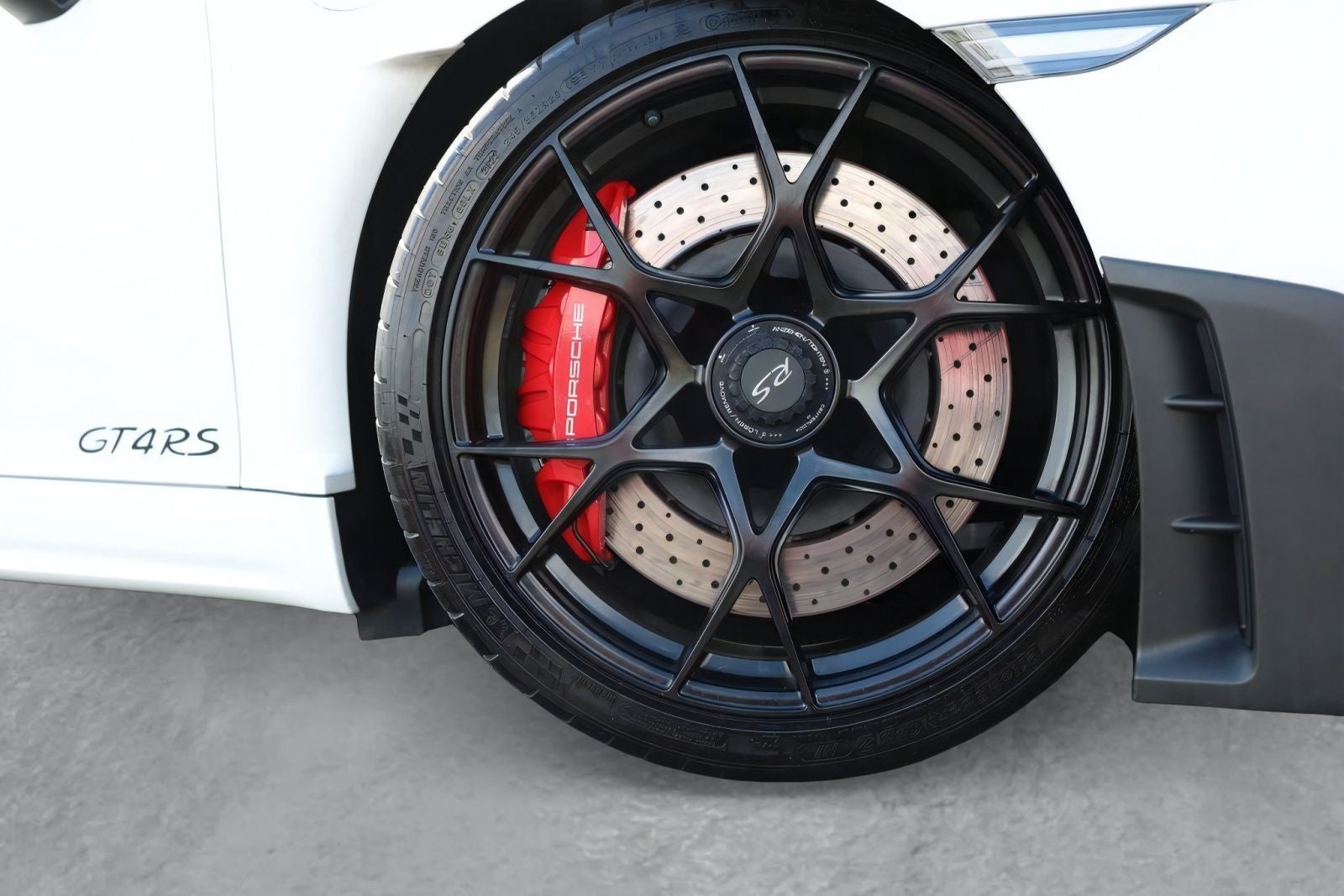 2023 Porsche 718 Cayman GT4 RS