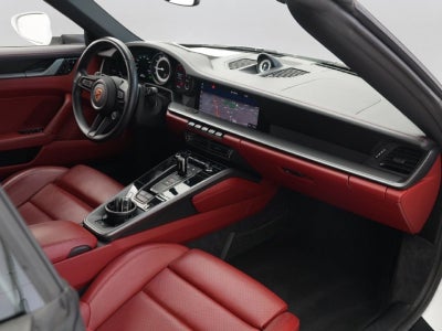 2020 Porsche 911 Carrera S