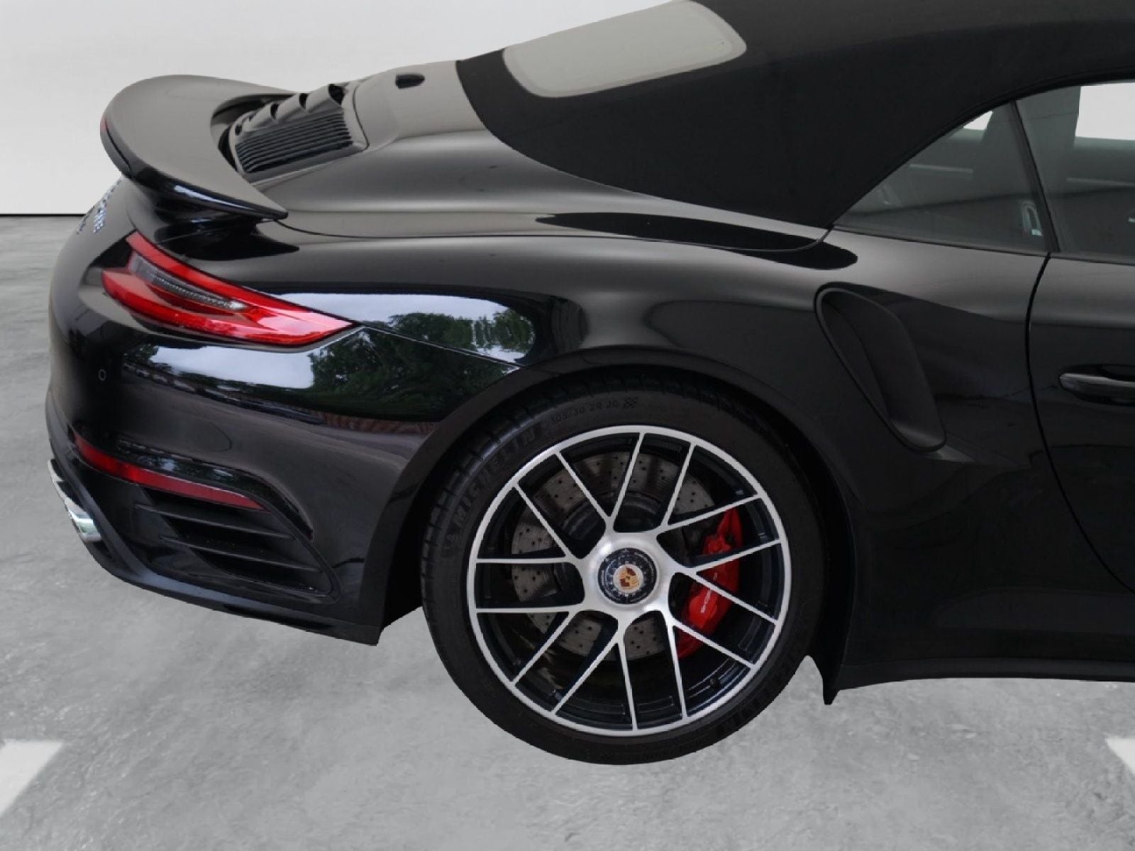 2018 Porsche 911 Turbo
