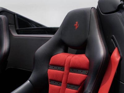 2019 Ferrari 488 Spider Base