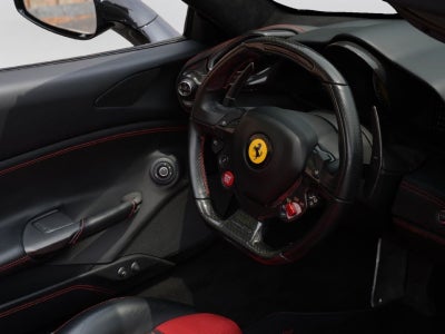 2019 Ferrari 488 Spider Base