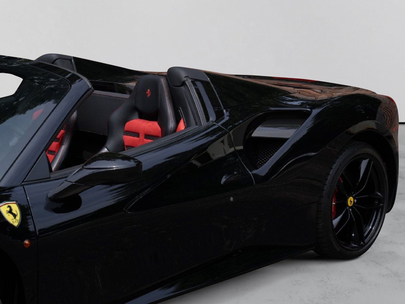 2019 Ferrari 488 Spider Base