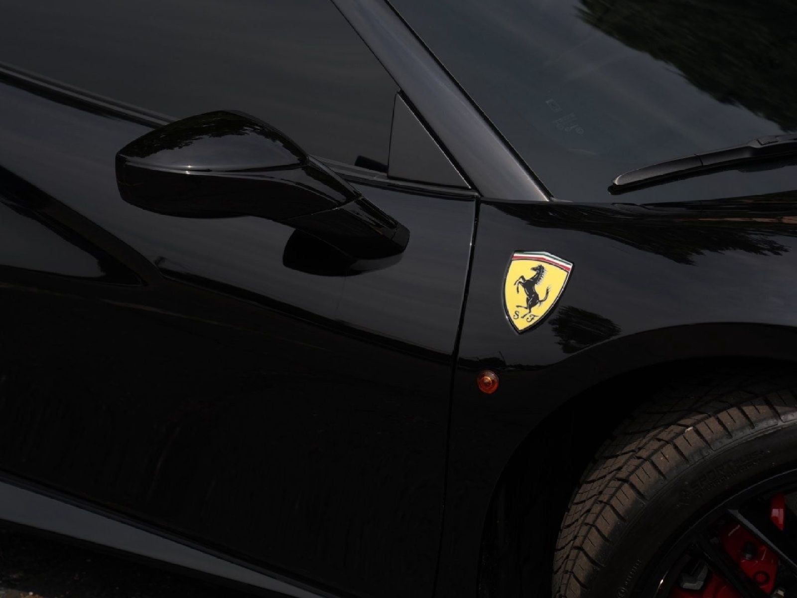 2019 Ferrari 488 Spider Base