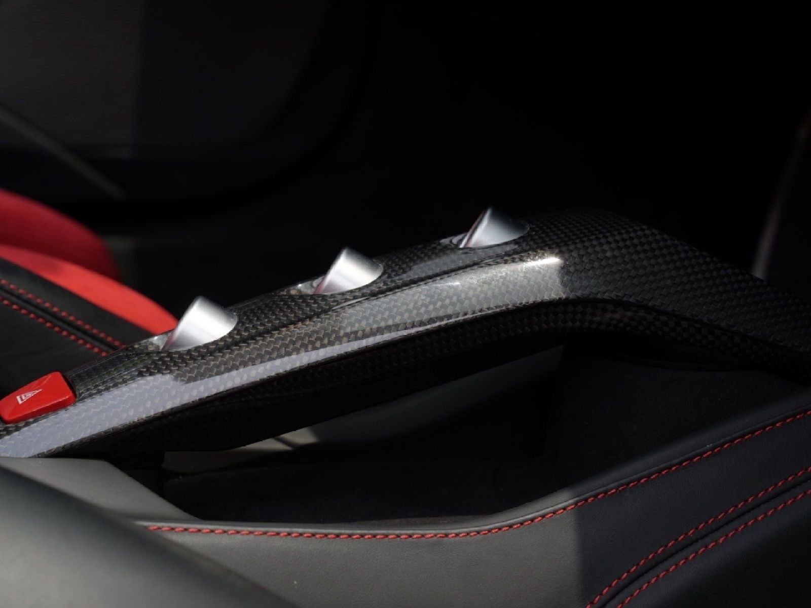 2019 Ferrari 488 Spider Base