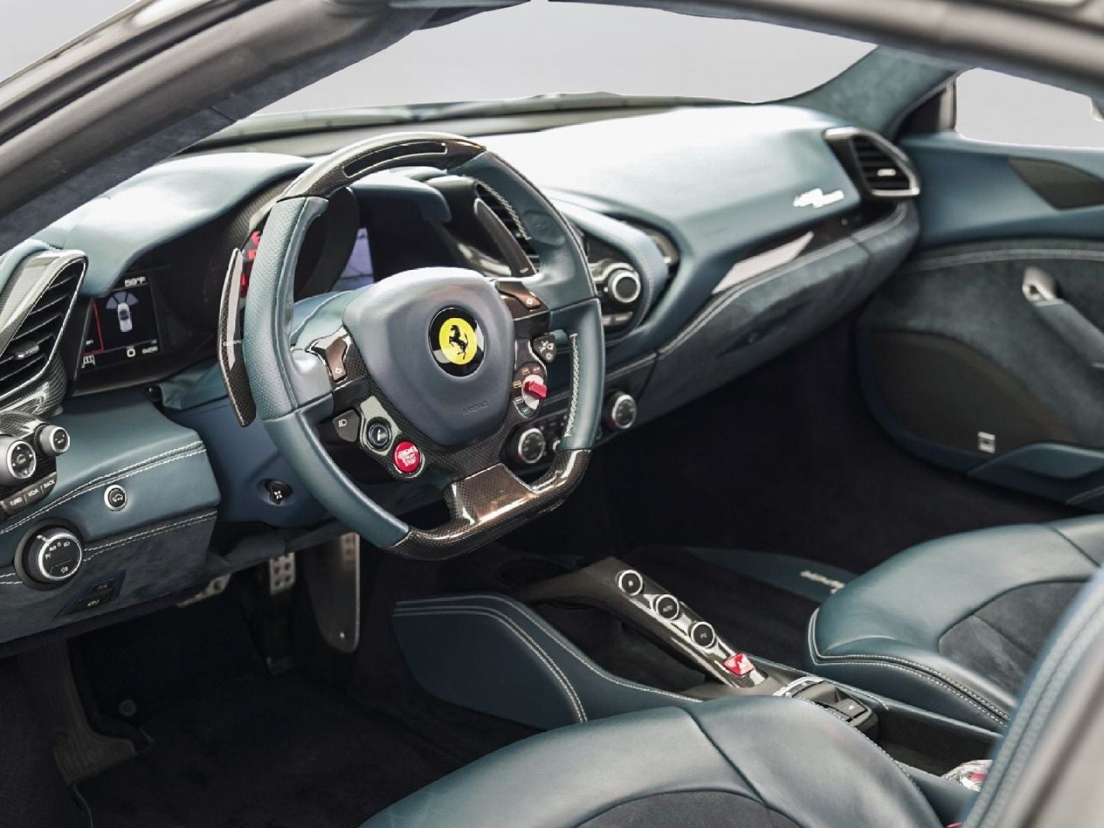 2017 Ferrari 488 Spider Base