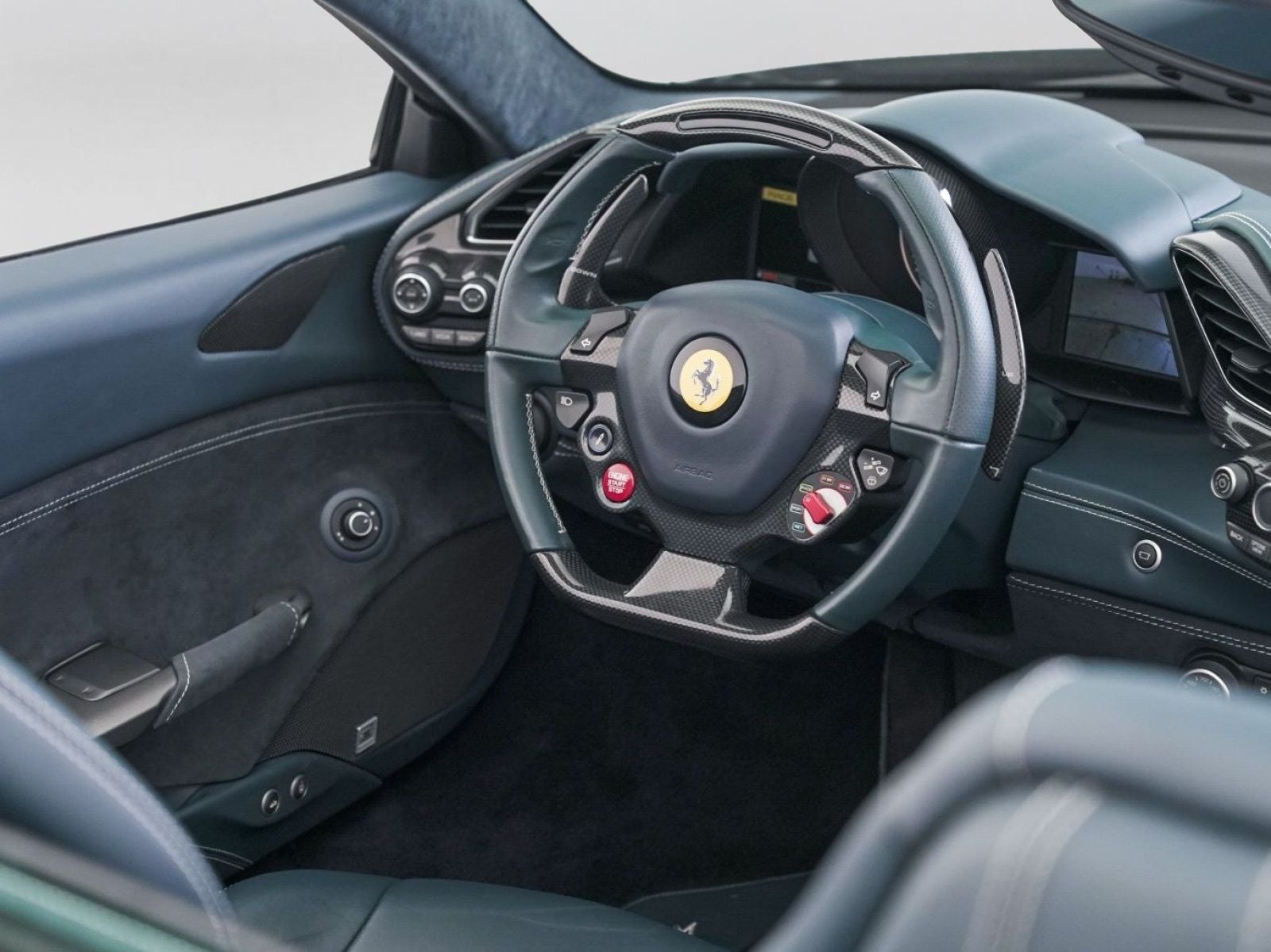 2017 Ferrari 488 Spider Base
