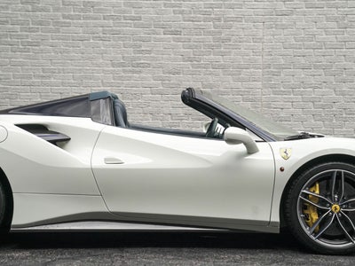 2017 Ferrari 488 Spider Base