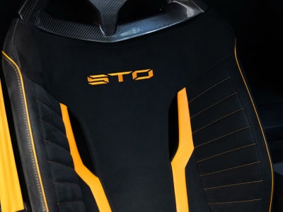 2022 Lamborghini Huracan STO Base