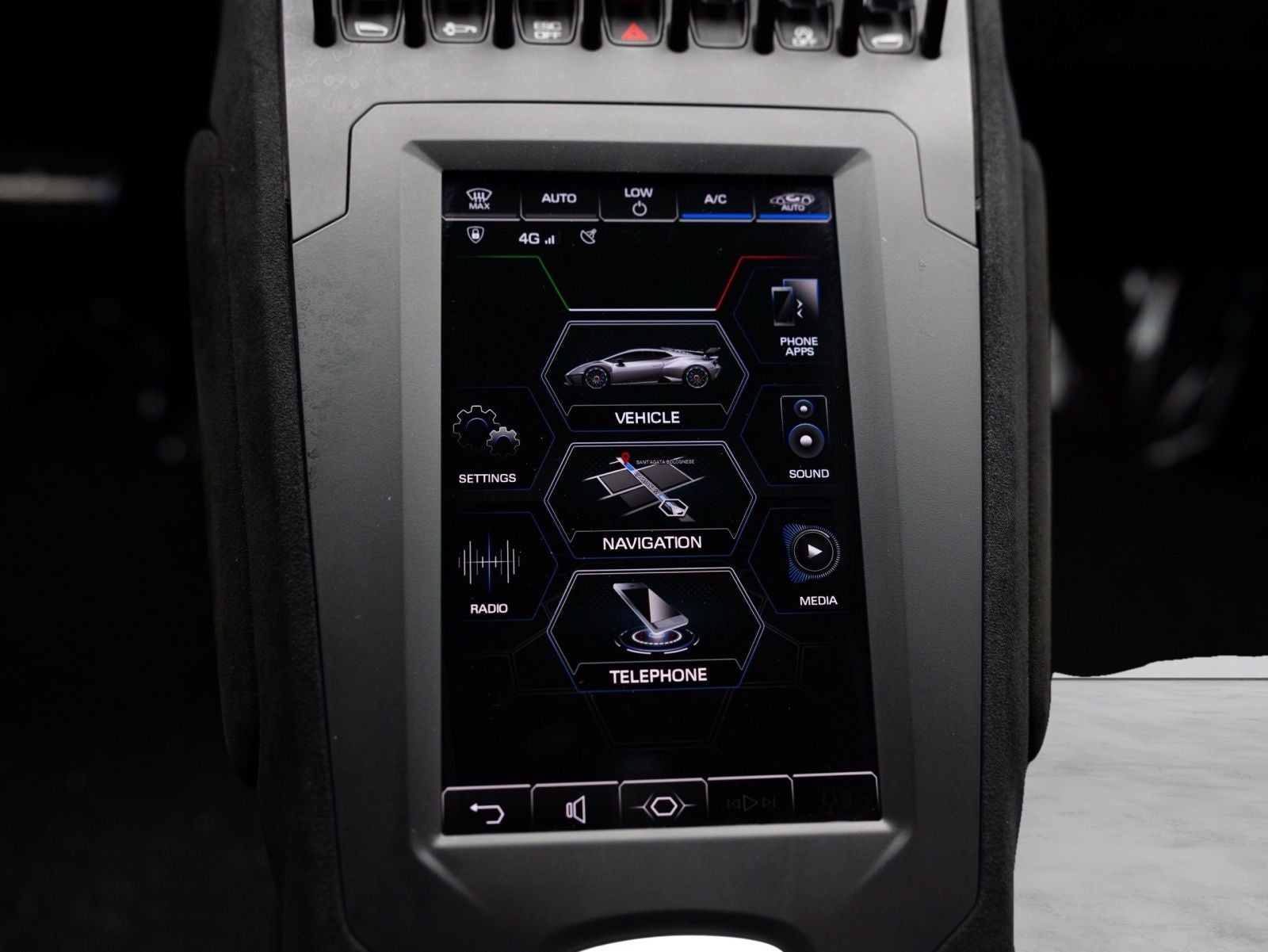 2022 Lamborghini Huracan STO Base